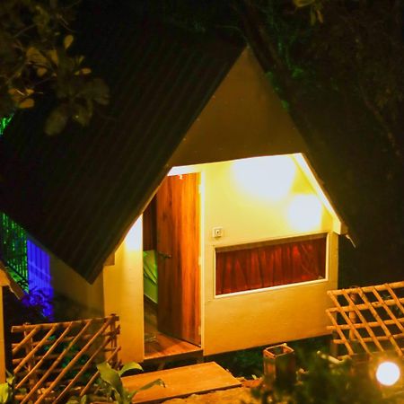 Rock Campers Hotel And Resort Chillithodu エクステリア 写真
