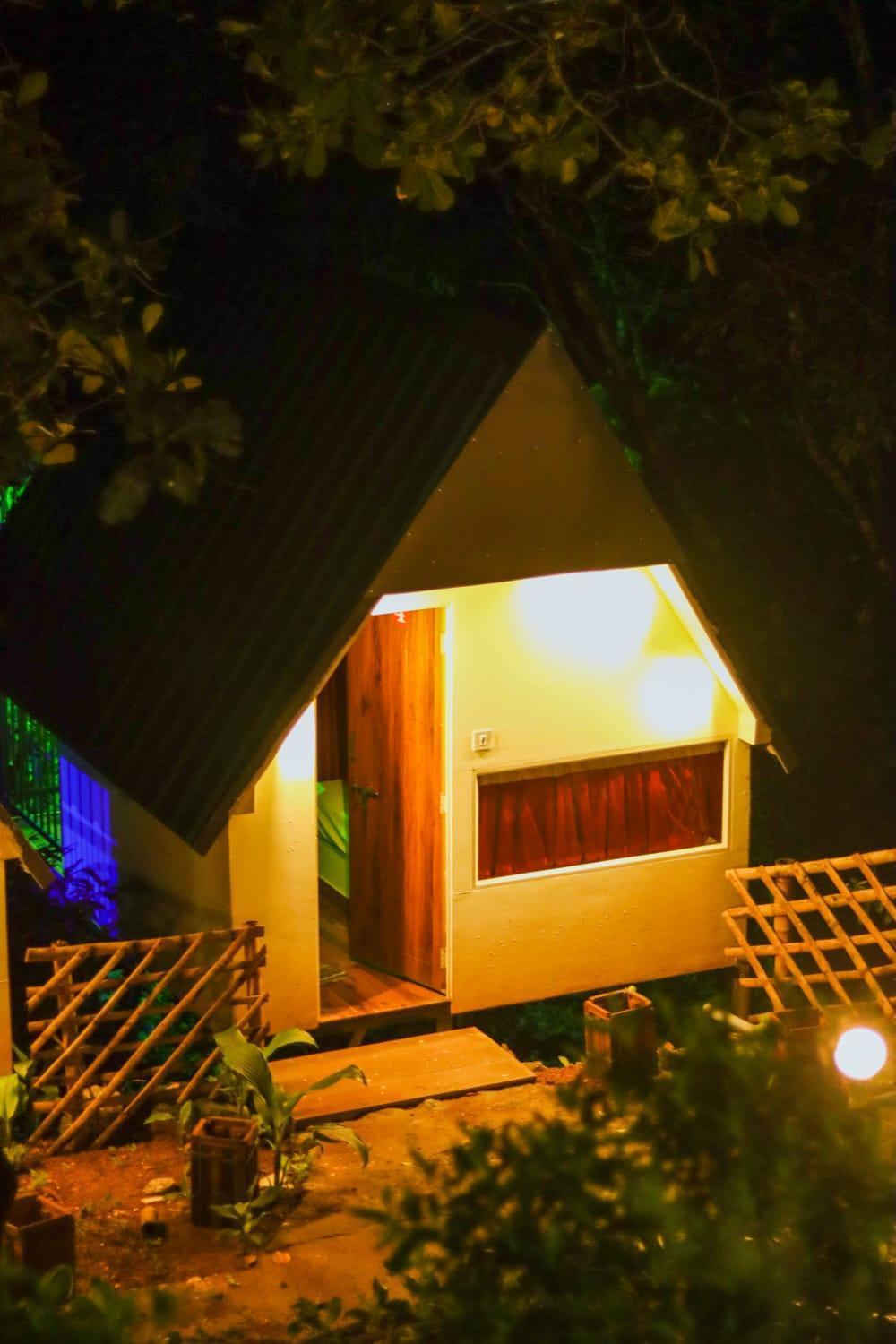 Rock Campers Hotel And Resort Chillithodu エクステリア 写真