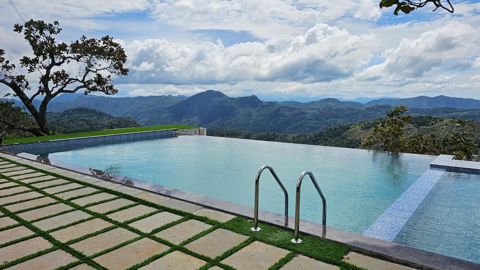 Rock Campers Hotel And Resort Chillithodu エクステリア 写真
